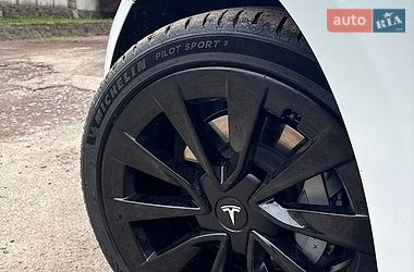 Седан Tesla Model 3 2020 в Львове фото 5 Седан Tesla Model 3 2020 в Львове