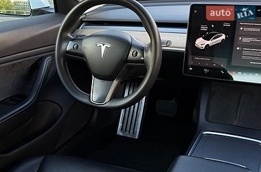 Седан Tesla Model 3 2021 в Киеве фото 16 Седан Tesla Model 3 2021 в Киеве