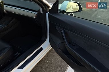 Седан Tesla Model 3 2021 в Киеве фото 34 Седан Tesla Model 3 2021 в Киеве