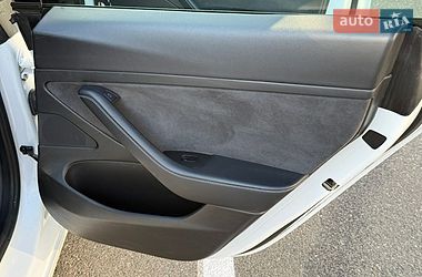 Седан Tesla Model 3 2021 в Киеве фото 36 Седан Tesla Model 3 2021 в Киеве