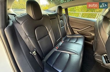 Седан Tesla Model 3 2021 в Киеве фото 39 Седан Tesla Model 3 2021 в Киеве