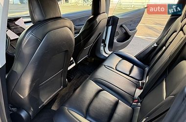 Седан Tesla Model 3 2021 в Киеве фото 45 Седан Tesla Model 3 2021 в Киеве