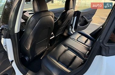 Седан Tesla Model 3 2021 в Киеве фото 46 Седан Tesla Model 3 2021 в Киеве