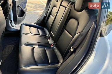 Седан Tesla Model 3 2021 в Киеве фото 49 Седан Tesla Model 3 2021 в Киеве