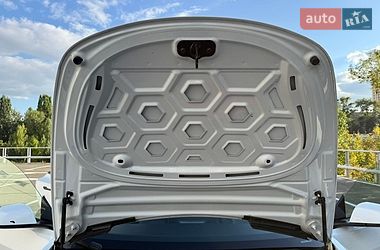Седан Tesla Model 3 2021 в Киеве фото 53 Седан Tesla Model 3 2021 в Киеве