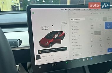 Седан Tesla Model 3 2021 в Вінниці