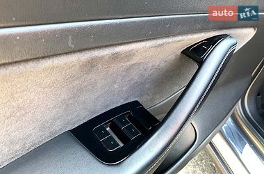 Седан Tesla Model 3 2020 в Виннице
