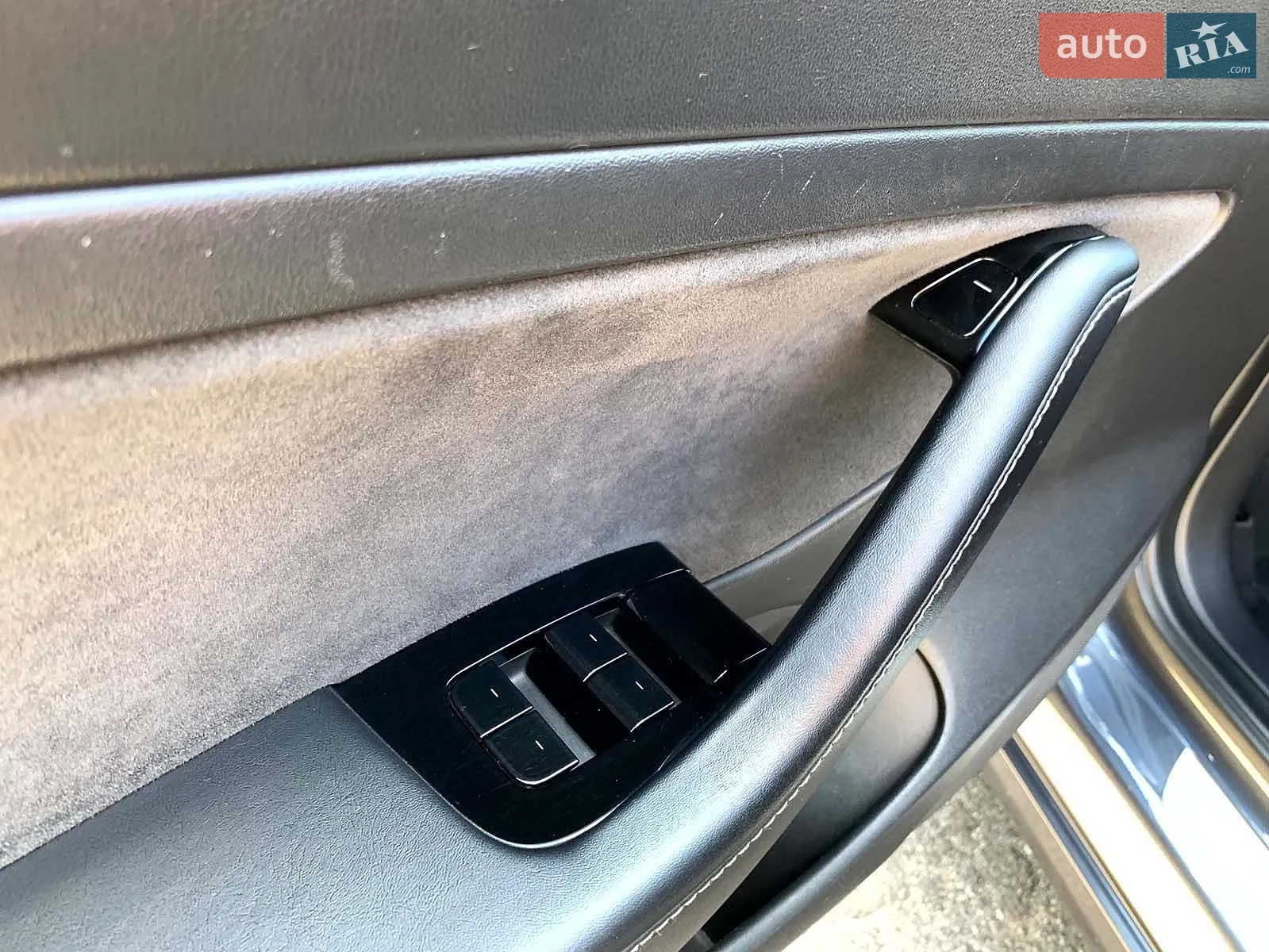 2020 Tesla Model 3 - мініатюра 16