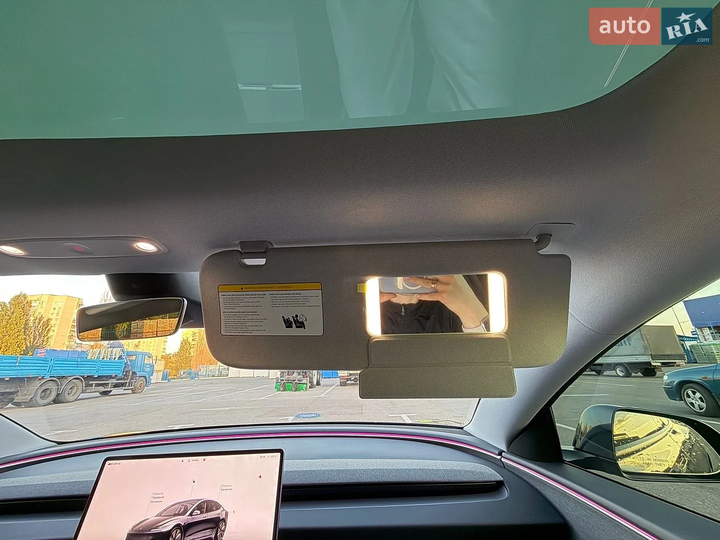 2024 Tesla Model 3 - мініатюра 9