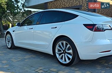 Седан Tesla Model 3 2022 в Верхнеднепровске