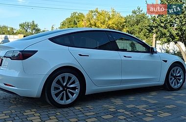 Седан Tesla Model 3 2022 в Верхнеднепровске
