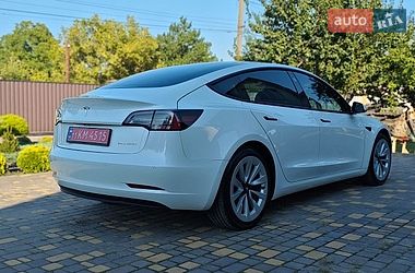 Седан Tesla Model 3 2022 в Верхнеднепровске