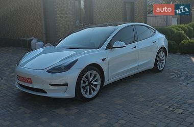 Седан Tesla Model 3 2022 в Верхнеднепровске
