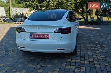 Седан Tesla Model 3 2022 в Верхнеднепровске