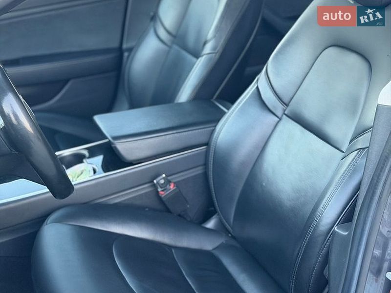 Седан Tesla Model 3 2018 в Кропивницком фото 6 Седан Tesla Model 3 2018 в Кропивницком