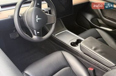 Седан Tesla Model 3 2023 в Хмельницком