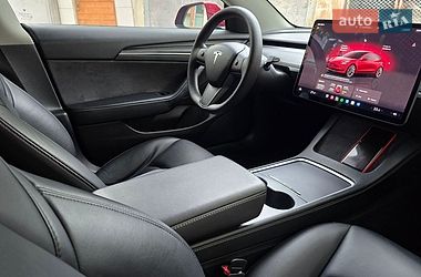 Седан Tesla Model 3 2022 в Ивано-Франковске