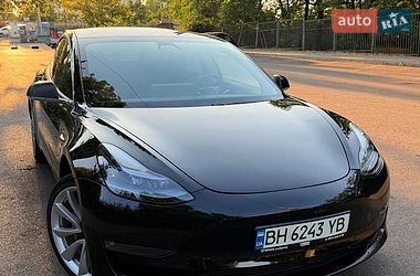 tesla model-3 2018 в Одесса от профессионального продавца Іван Васильович Дойчев