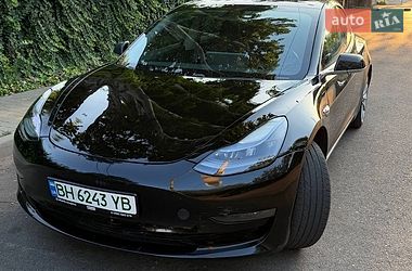 Седан Tesla Model 3 2018 в Одессе