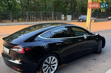 Седан Tesla Model 3 2018 в Одессе