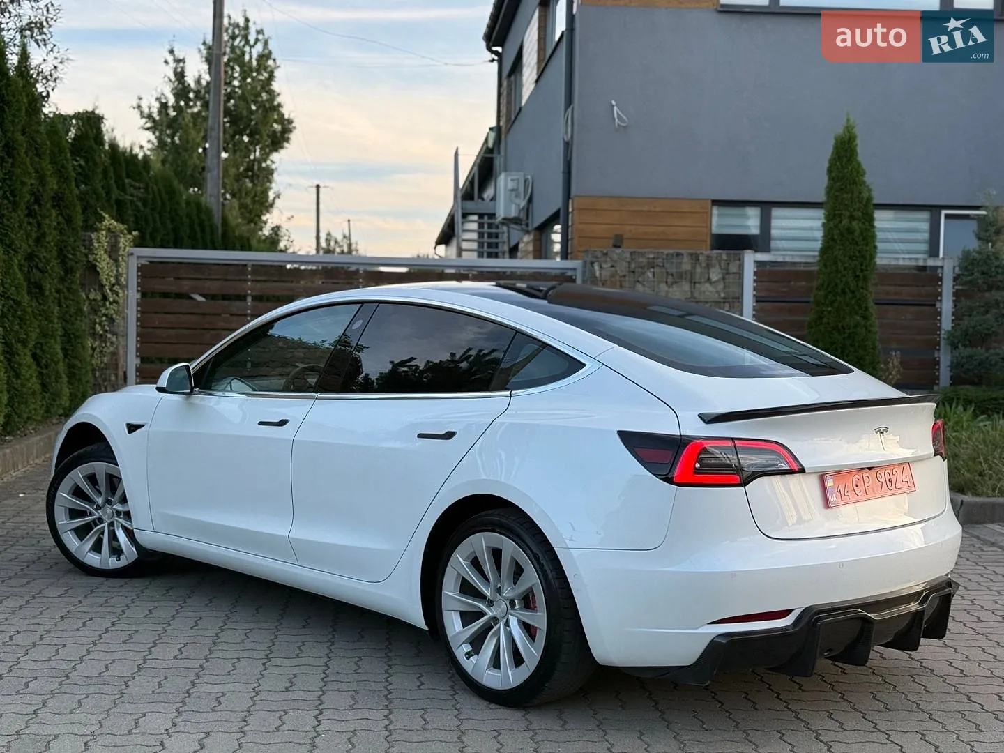 2020 Tesla Model 3 - мініатюра 35