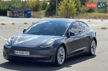 Седан Tesla Model 3 2018 в Киеве