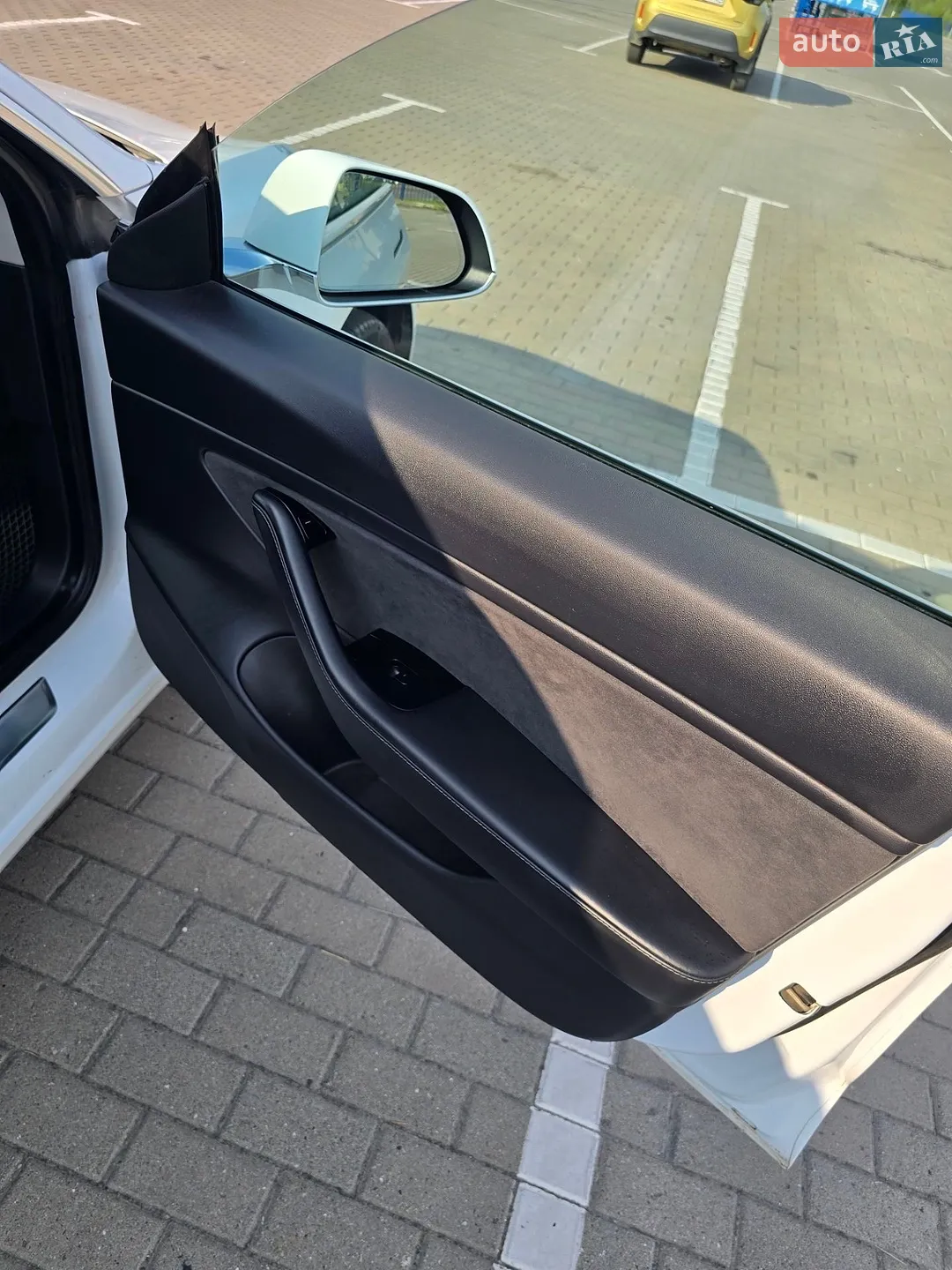 2020 Tesla Model 3 - мініатюра 11