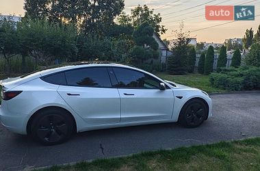 Седан Tesla Model 3 2023 в Василькове