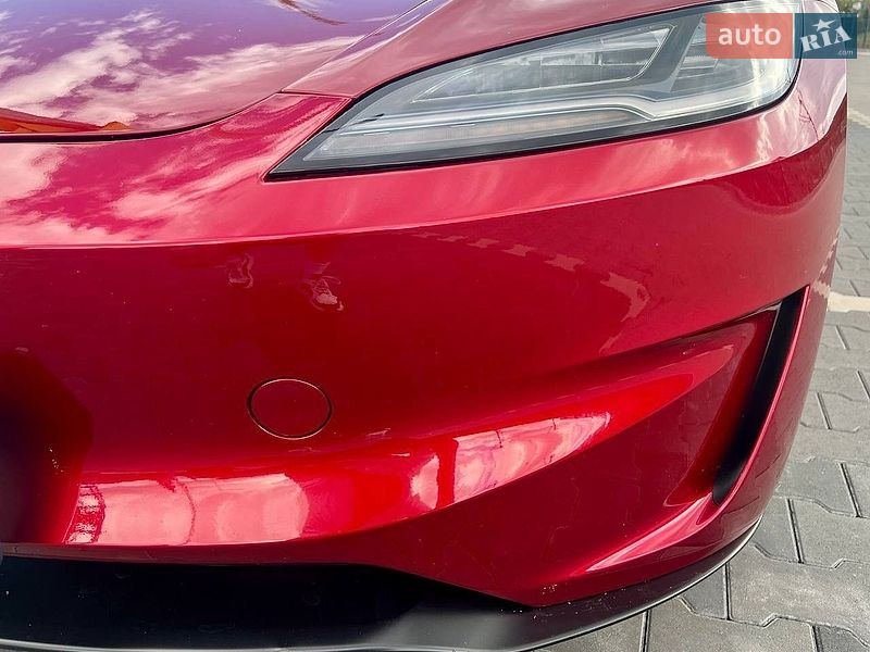Седан Tesla Model 3 2024 в Капитановке