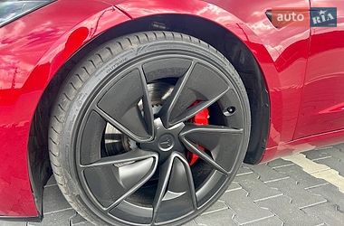 Седан Tesla Model 3 2024 в Капитановке