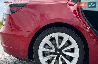 Седан Tesla Model 3 2022 в Києві