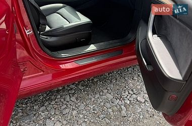 Седан Tesla Model 3 2022 в Києві