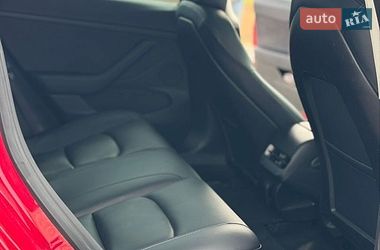 Седан Tesla Model 3 2022 в Києві