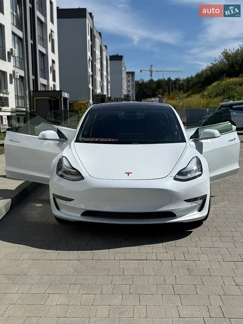 2018 Tesla Model 3 - мініатюра 7