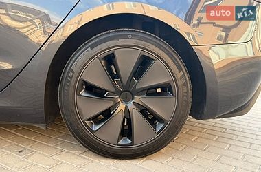 Седан Tesla Model 3 2024 в Днепре