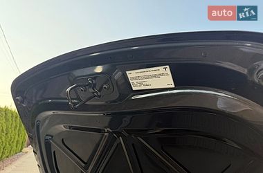 Седан Tesla Model 3 2024 в Днепре