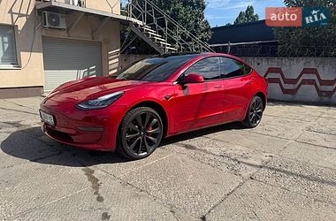Седан Tesla Model 3 2020 в Днепре