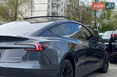 Седан Tesla Model 3 2024 в Киеве фото 14 Седан Tesla Model 3 2024 в Киеве