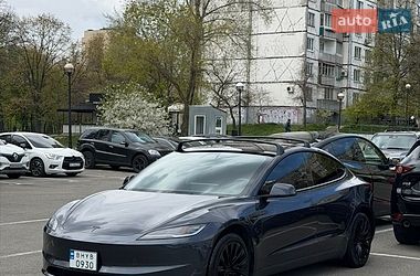 tesla model-3 2024 в Киев от профессионального продавца Олег