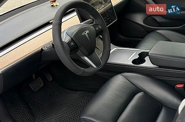 Седан Tesla Model 3 2022 в Киеве