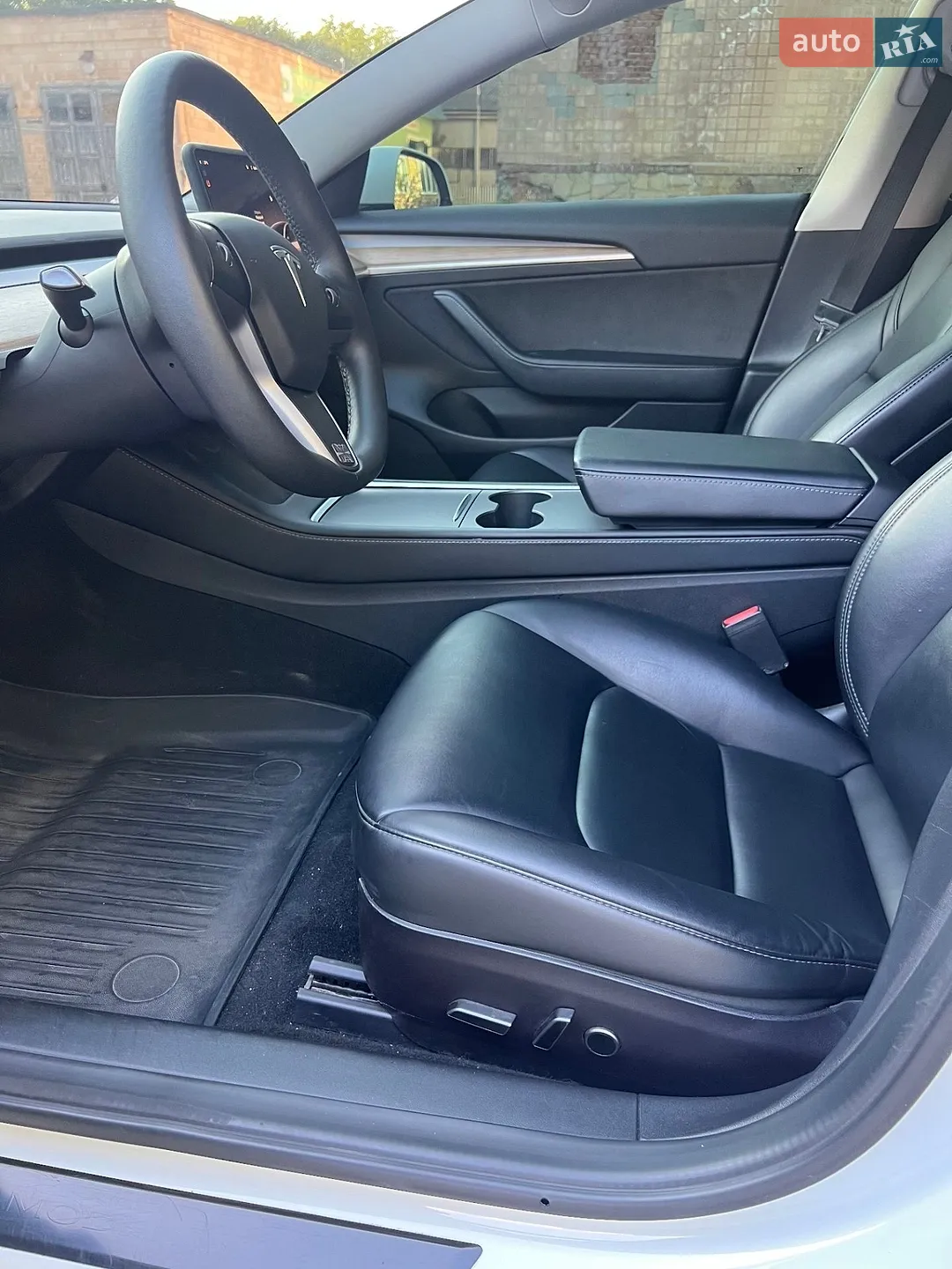 2022 Tesla Model 3 - мініатюра 12