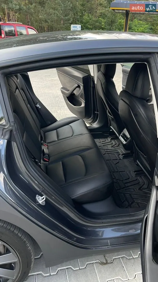 2018 Tesla Model 3 - мініатюра 29