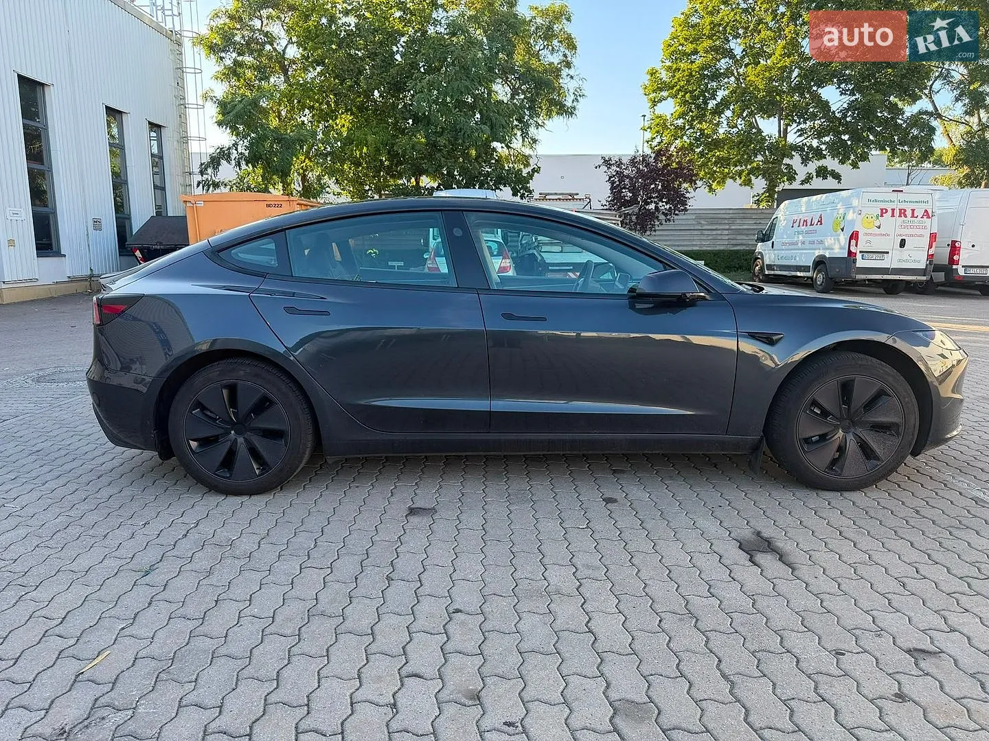2024 Tesla Model 3 - мініатюра 8