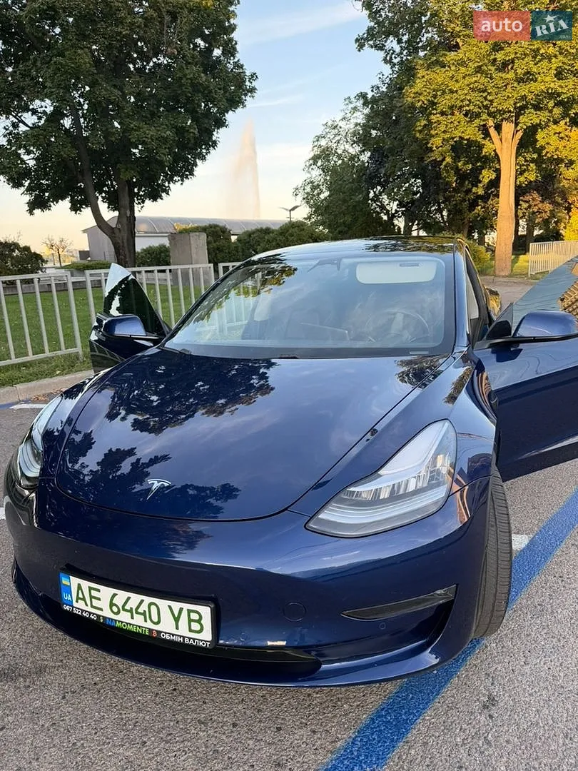 2020 Tesla Model 3 - мініатюра 13