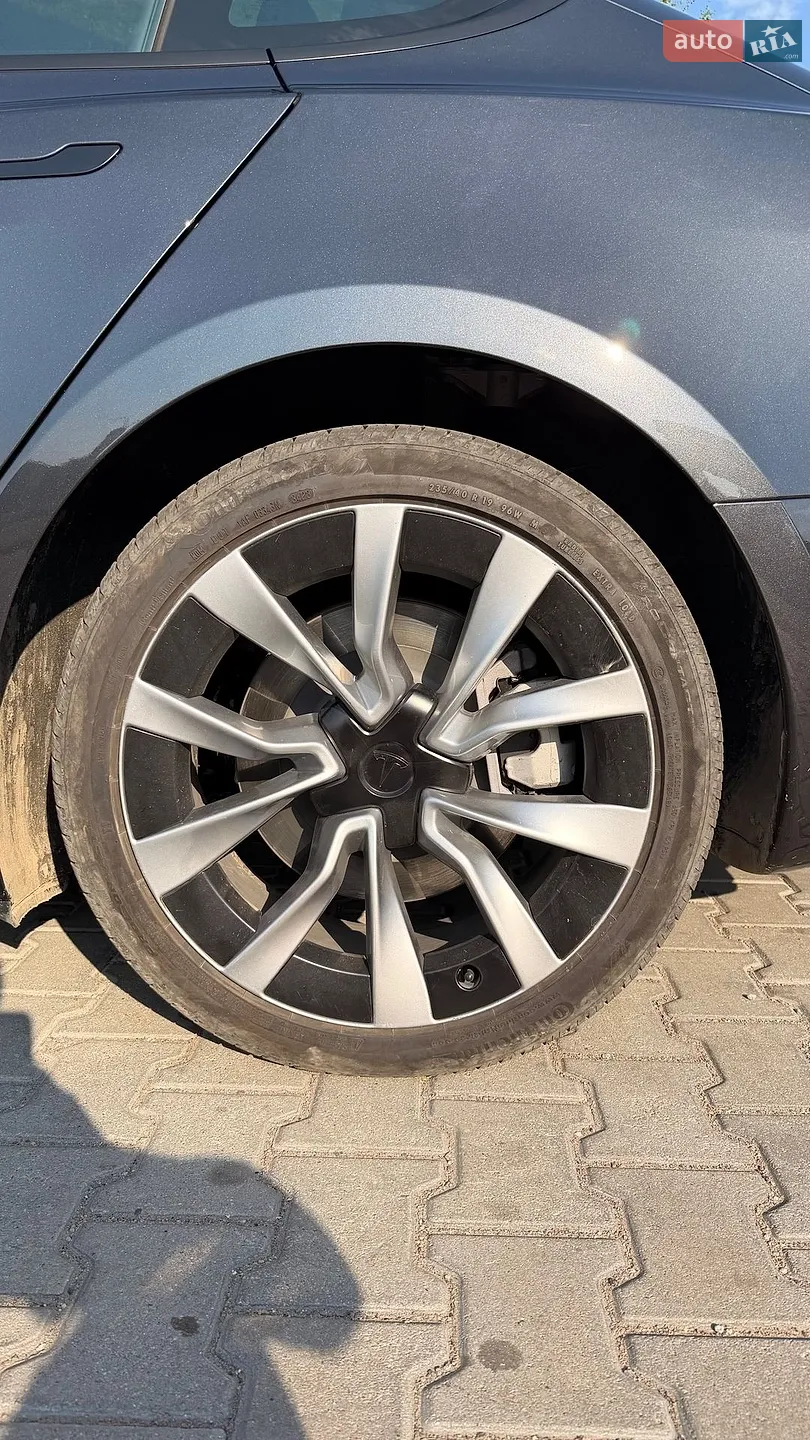 2025 Tesla Model 3 - мініатюра 22