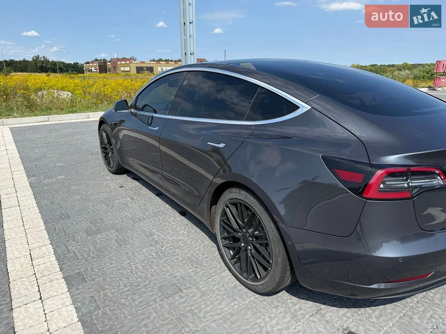 2018 Tesla Model 3 - мініатюра 5