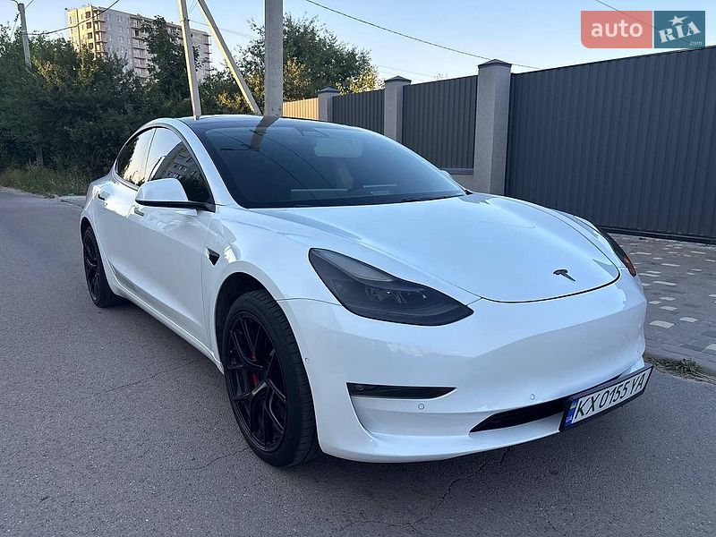 Седан Tesla Model 3 2021 в Харькове фото Седан Tesla Model 3 2021 в Харькове