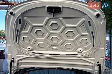 Седан Tesla Model 3 2021 в Харькове фото 20 Седан Tesla Model 3 2021 в Харькове