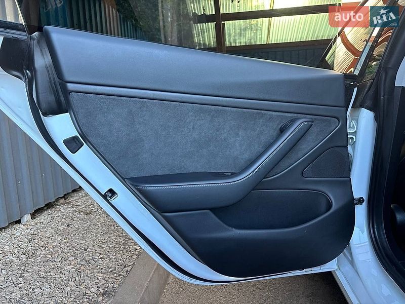 Седан Tesla Model 3 2021 в Харькове фото 28 Седан Tesla Model 3 2021 в Харькове