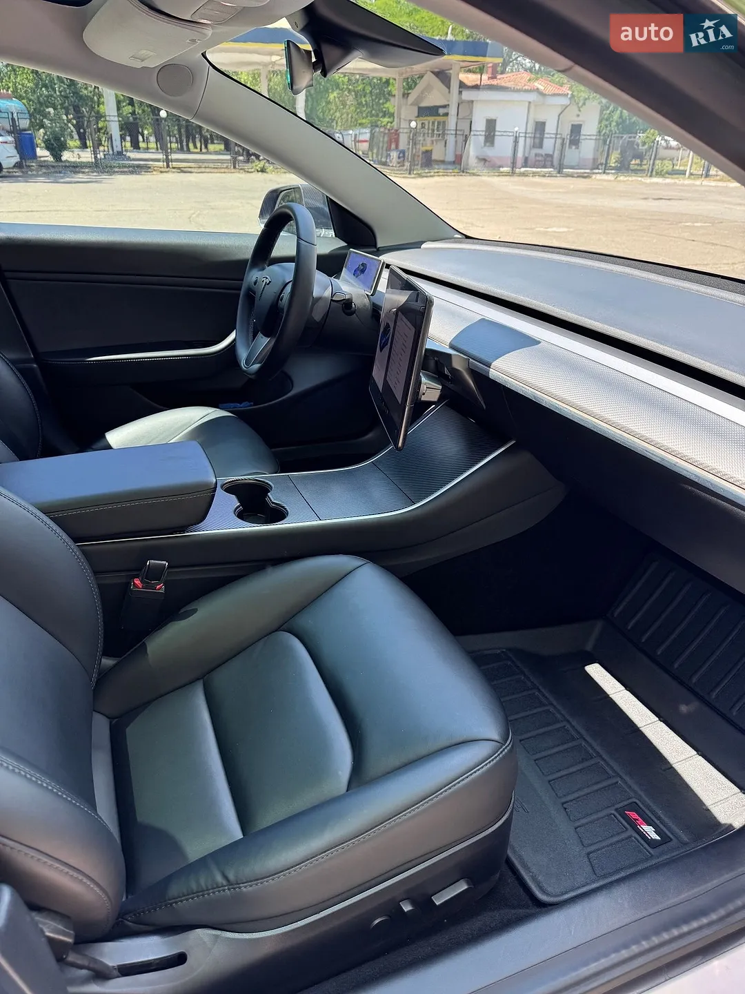 2020 Tesla Model 3 - мініатюра 8